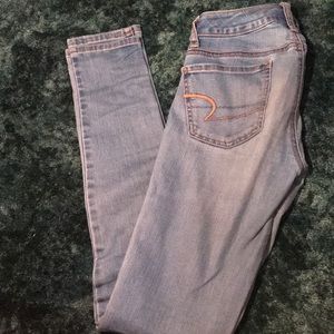 American Eagle light wash jeans